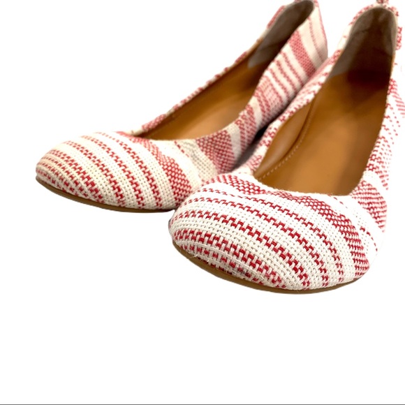 Nine West Carmen Red Cream Canvas Ballet Flats 6 M - Picture 3 of 7